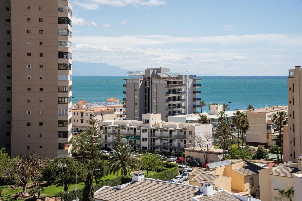 Апартаменты Monko Santa Catalina Торремолинос Экстерьер фото